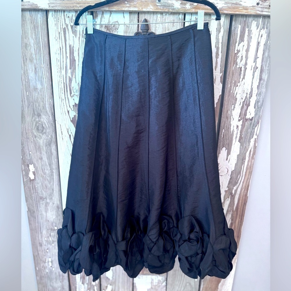 KM Collections by Milla Bell Black Skirt with Floral Hem Size 8
